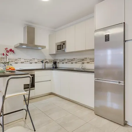 Rolycar 102 Икод-де-лос-Винос