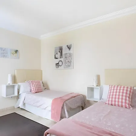 Rolycar 102 דירה